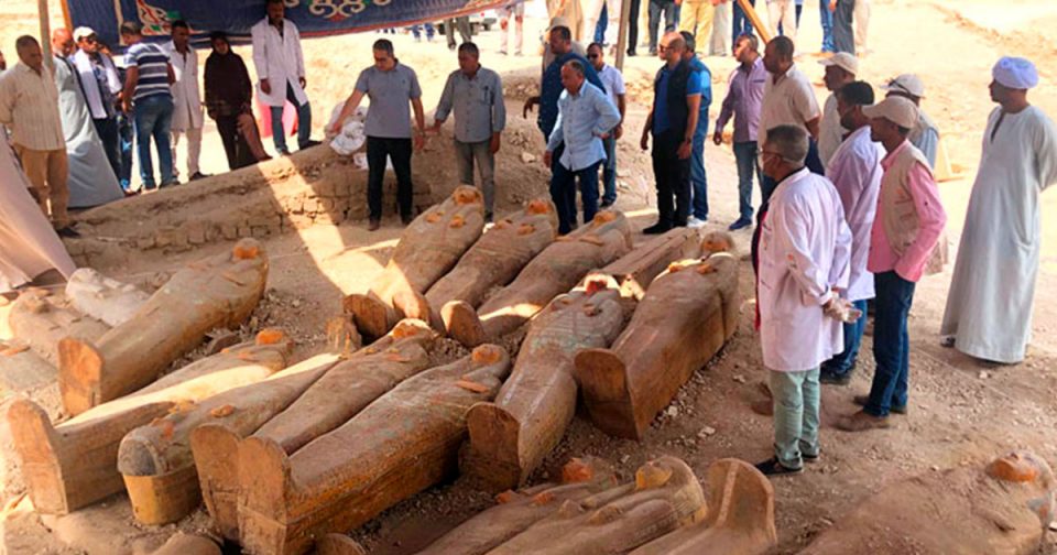 В Египте нашли 20 саркофагов