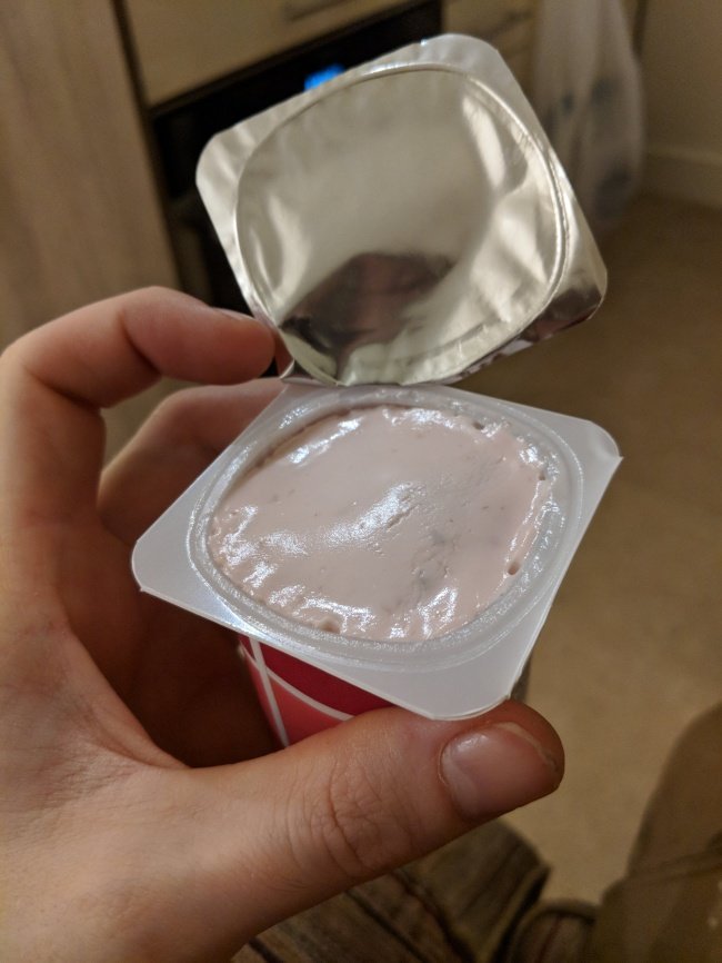 Как открыть йогурт