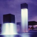 Парящие фонтаны, Осака, Япония