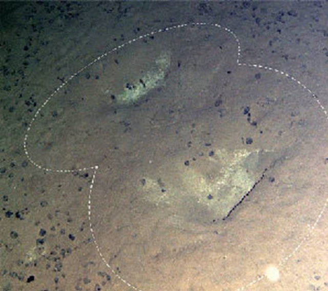 Огромные следы на дне океана, которые ученые не могут объяснить