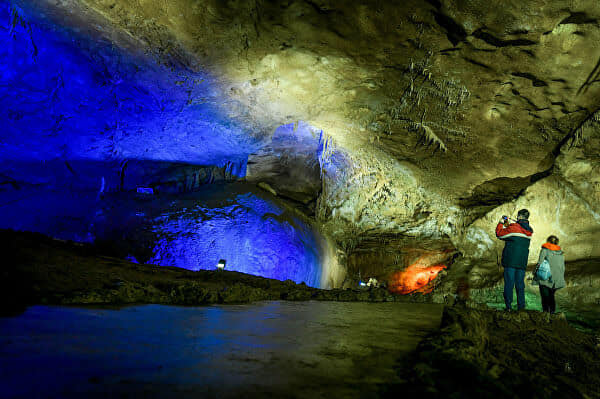Пещера Прометея (Кумистави)